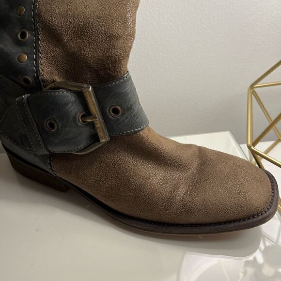 Donald J. Pliner Gale Riding Boots - Picture 7 of 10